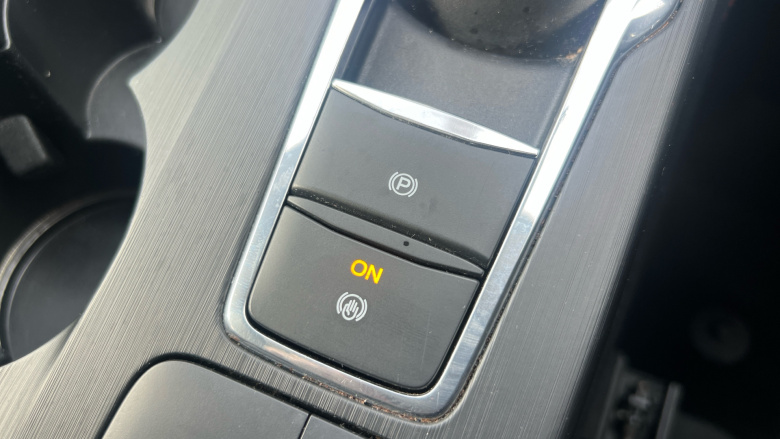 Ford Kuga 2.5 FHEV ST-Line Edition 5dr CVT Hybrid Estate